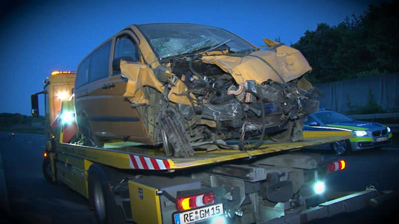 Unfall auf A2 - Sieben Verletzte (Foto: SAT.1 NRW)