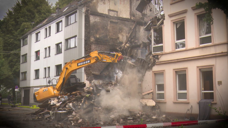 Nach Hausexplosion - Grenzenlose Hilfe für Bewohner (Foto: SAT.1 NRW)