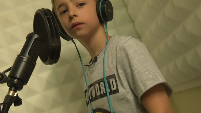 Mini Rapper - Little J will mit acht Jahren die Rap-Szene aufmischen (Foto: SAT.1 NRW)