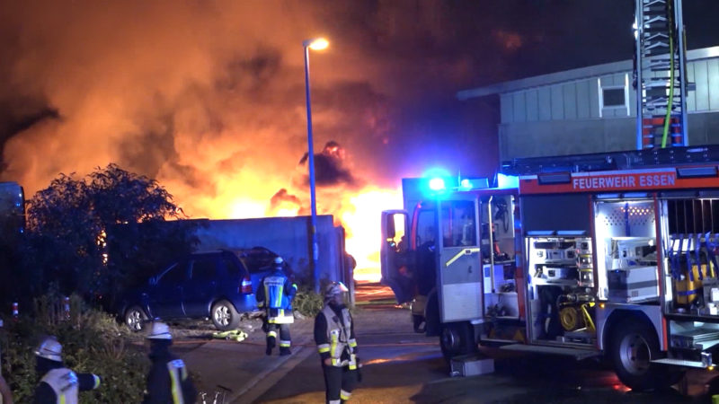 Grossbrand in Essen (Foto: SAT.1 NRW)