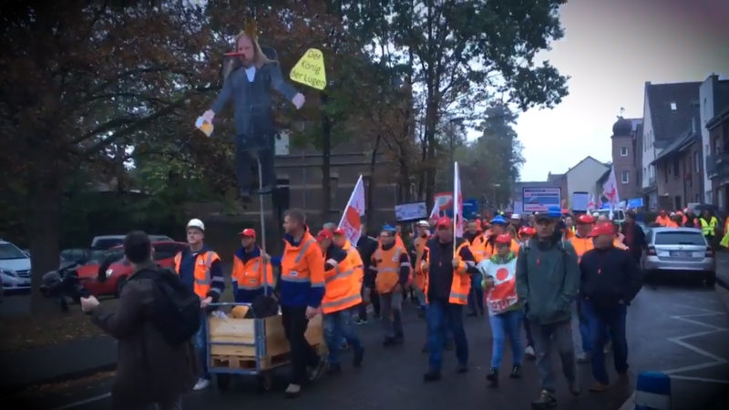 BERGLEUTE DEMONSTRIEREN FÜR DEN ERHALT DER ARBEITSPLÄTZE (Foto: SAT.1 NRW)