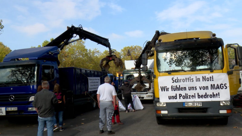 Schrotthändler demonstrieren (Foto: SAT.1 NRW)