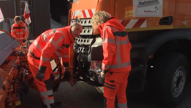 Mehr Sicherheit für Straßenarbeiter (Foto: SAT.1 NRW)