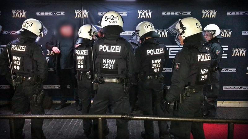 Polizei gegen Clankriminalität (Foto: SAT.1 NRW)