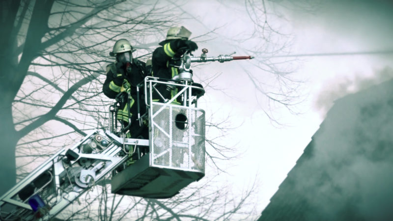 Zwei Tote nach Wohnungsbrand (Foto: SAT.1 NRW)