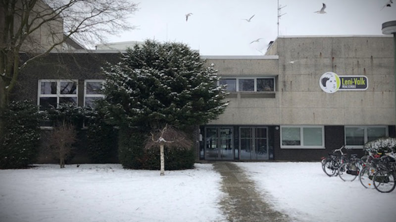 Brutaler Angriff im Klassenraum (Foto: SAT.1 NRW)