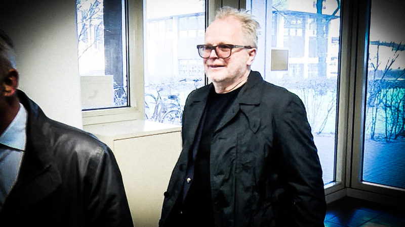 Grönemeyer als Zeuge vor Gericht (Foto: SAT.1 NRW)