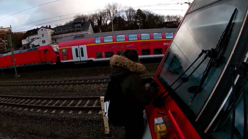 Gefährlicher Jugendtrend "Backriding" (Foto: SAT.1 NRW)