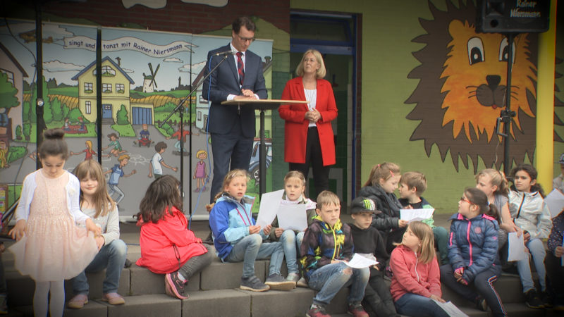 ELTERN-HALTESTELLEN GEGEN UNFÄLLE (Foto: SAT.1 NRW)