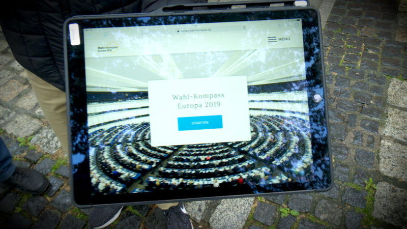 WAHL-KOMPASS STATT WAHLOMAT? (Foto: SAT.1 NRW)