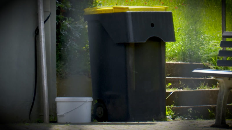 BABY IN MÜLL GEFUNDEN (Foto: SAT.1 NRW)