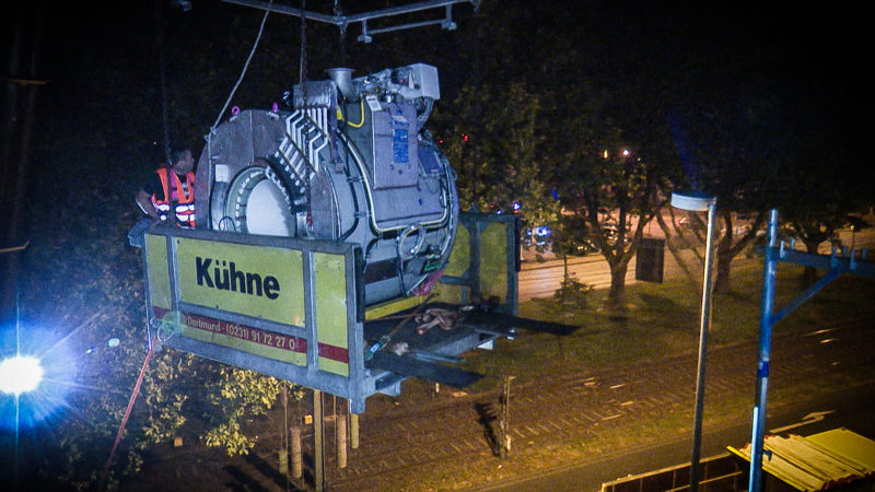 Lieferung eines MRT (Foto: SAT.1 NRW)