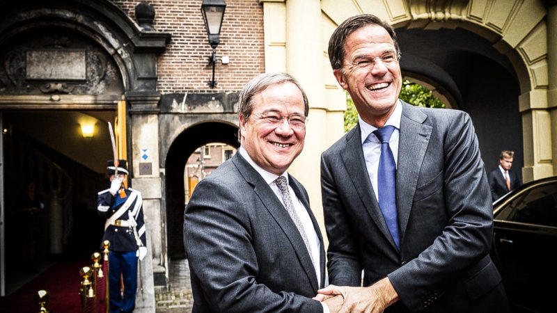 Armin Laschet in Den Haag (Foto: SAT.1 NRW)