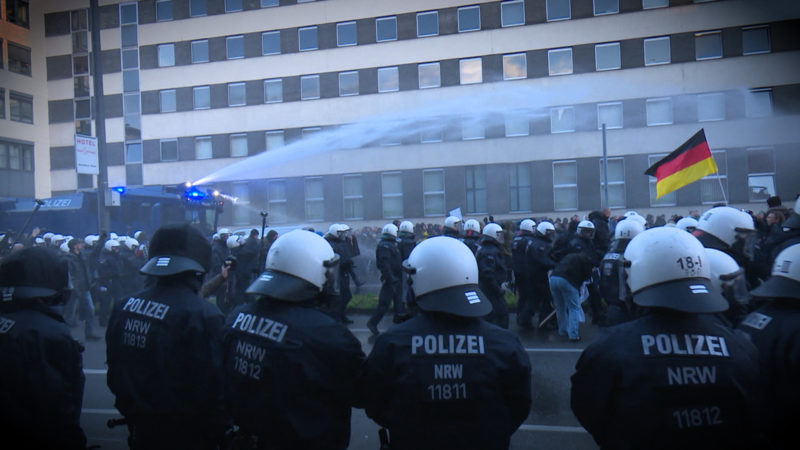 Polizei in NRW macht zu viele Überstunden (Foto: SAT.1 NRW)