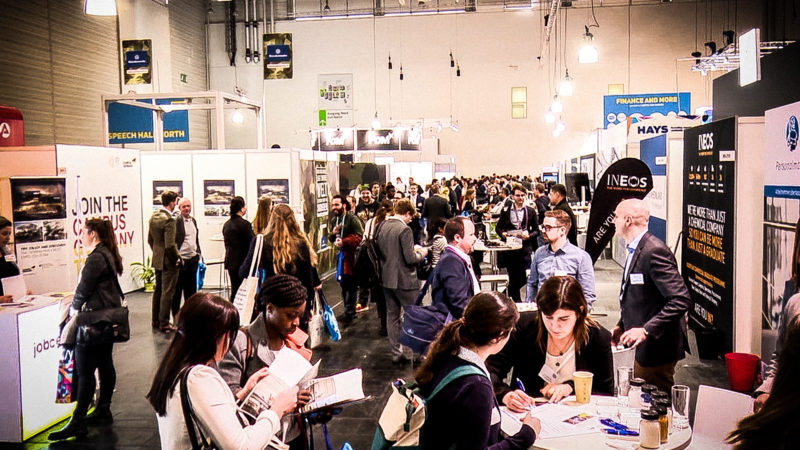 15.000 Jobs auf Messe (Foto: SAT.1 NRW)