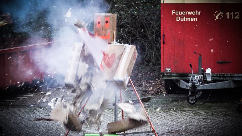 Gefahr durch Böller (Foto: SAT.1 NRW)