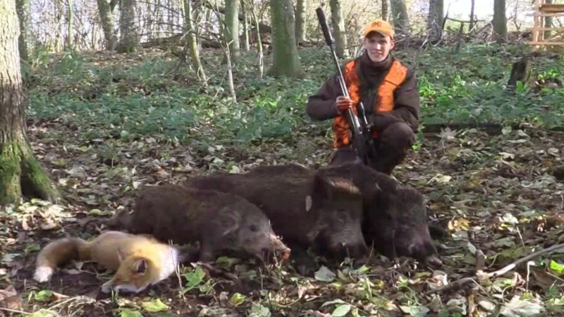 Influencer auf der Jagdmesse (Foto: SAT.1 NRW)