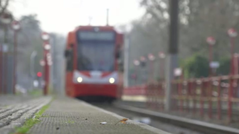 Ende der Streckensperrung zwischen Essen und Duisburg (Foto: SAT.1 NRW)