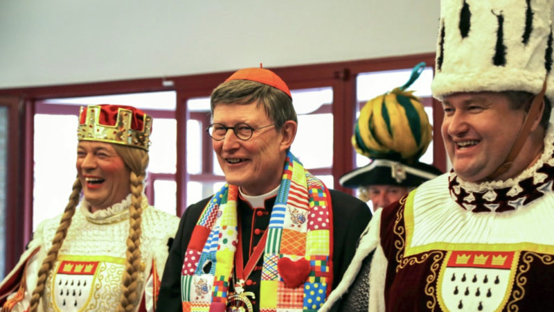 Erzbischof Woelki als Karnevalsprinz gefragt (Foto: SAT.1 NRW)