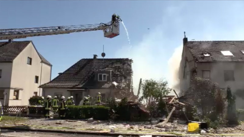 Haus in Köln explodiert (Foto: SAT.1 NRW)