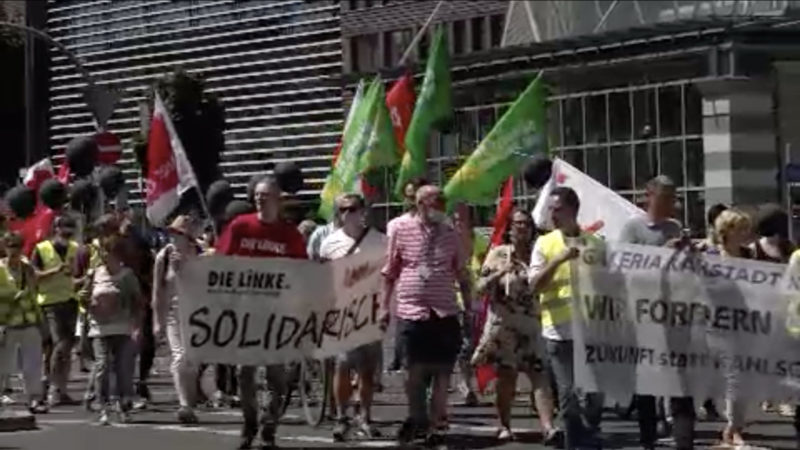 Demo von Karstadt-Mitarbeitern in Dortmund (Foto: SAT.1 NRW)