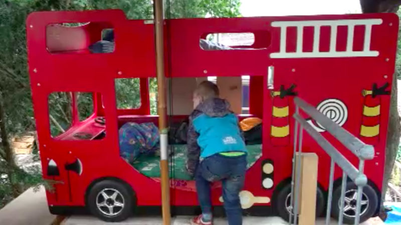 Herforder baut Riesen-Spielplatz (Foto: SAT.1 NRW)