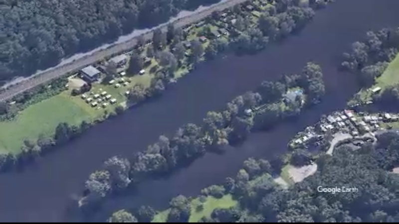 Mann kauft sich eine eigene Insel (Foto: SAT.1 NRW)