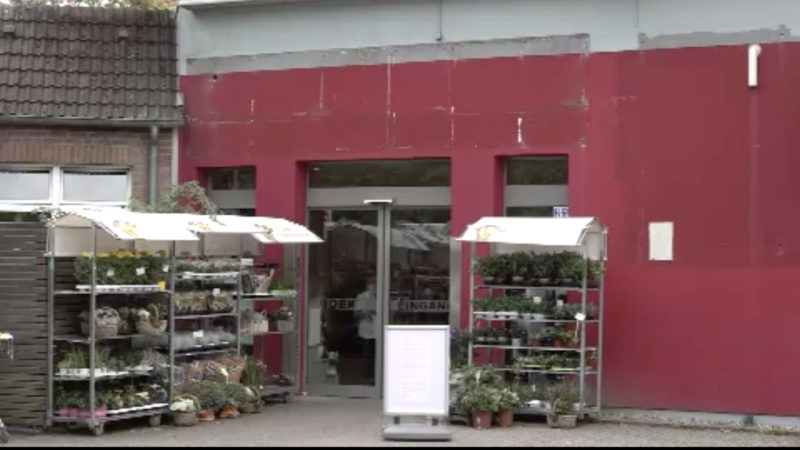 Supermarkt erteilt Hausverbot an Schüler (Foto: SAT.1 NRW)