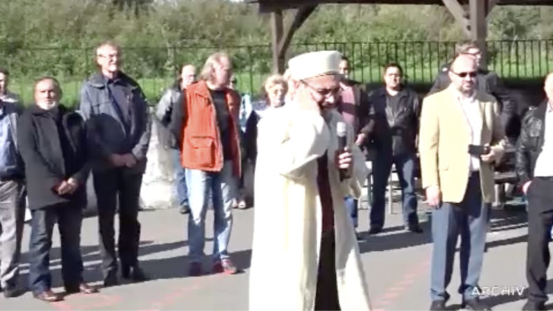 Streit um Muezzinruf vor Gericht (Foto: SAT.1 NRW)