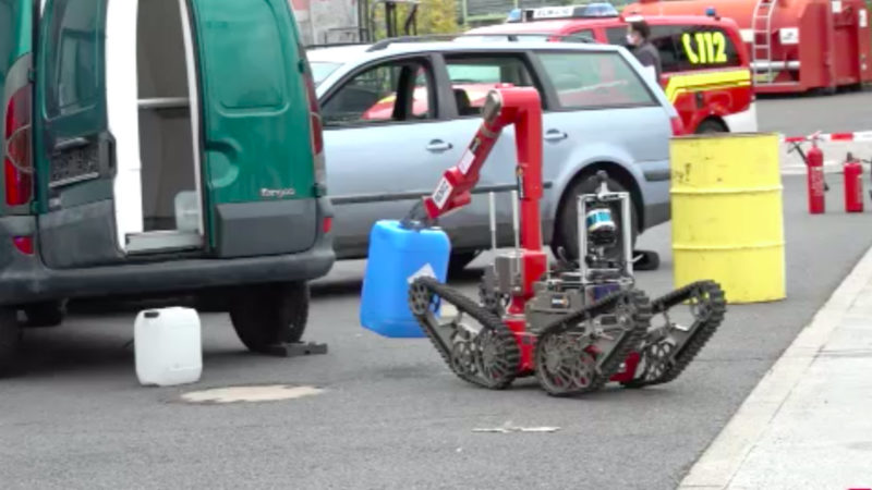 Roboter für NRW-Feuerwehren (Foto: SAT.1 NRW)