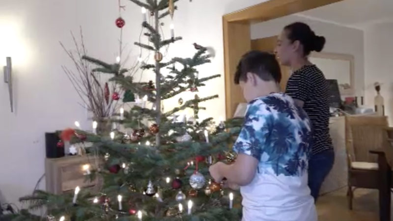 Weihnachten mit Corona-Regeln (Foto: SAT.1 NRW)