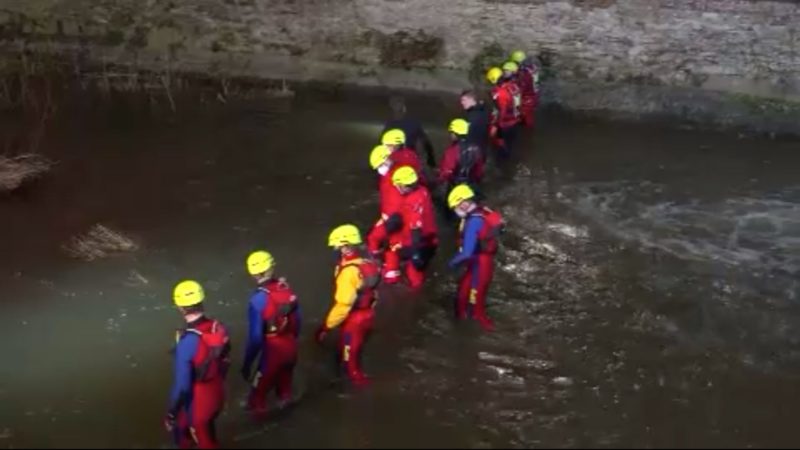 Fehlalarm: Lebensgefahr im Fluss (Foto: SAT.1 NRW)