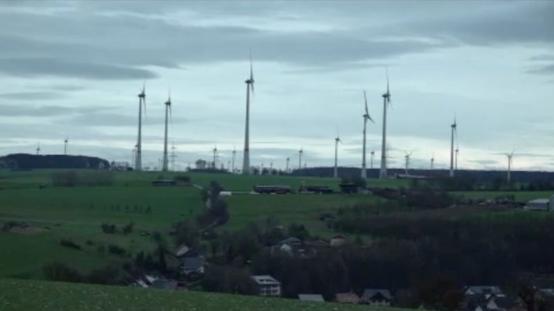 NRW kippt Abstandsregeln für Windkraft (Foto: SAT.1 NRW)