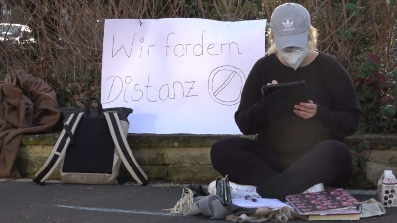 Bonner Schüler fordern Distanzunterricht (Foto: SAT.1 NRW)