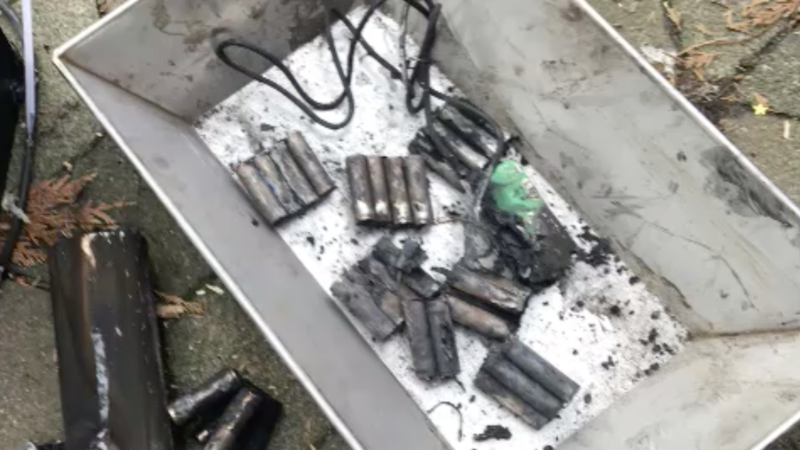E-Bike-Akku fängt Feuer   (Foto: SAT.1 NRW)