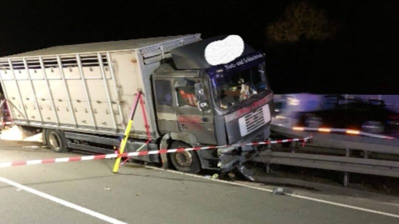 Ersthelfer beklaut (Foto: SAT.1 NRW)