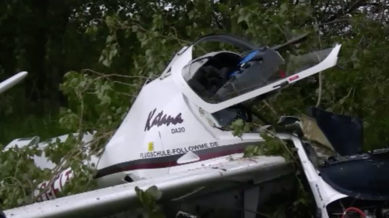 Tödlicher Flugzeugabsturz in Grefrath (Foto: SAT.1 NRW)