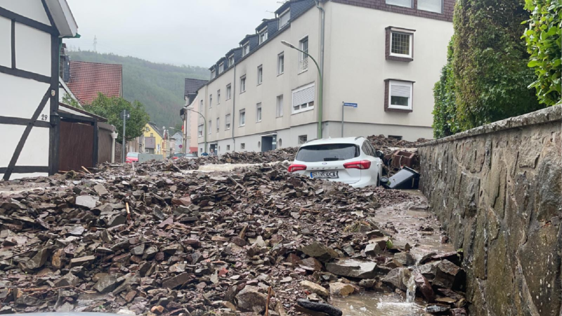 Vier Wochen nach der Flut (Foto: SAT.1 NRW)