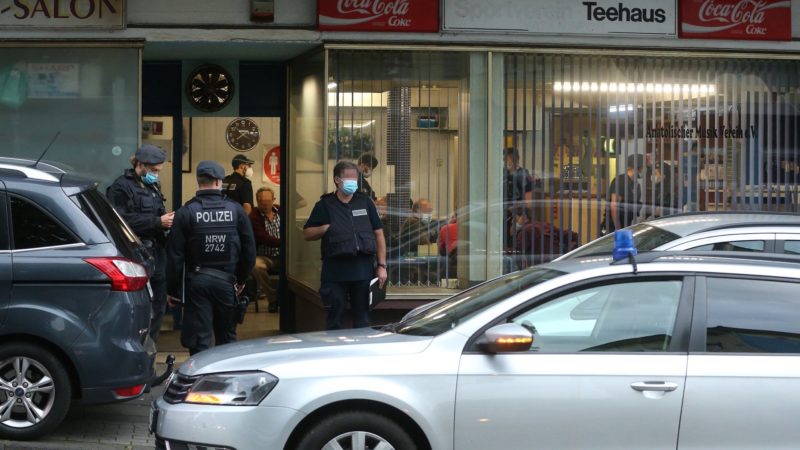 0-Toleranz-Strategie: 2 Razzien gegen Clankriminalität (Foto: SAT.1 NRW)