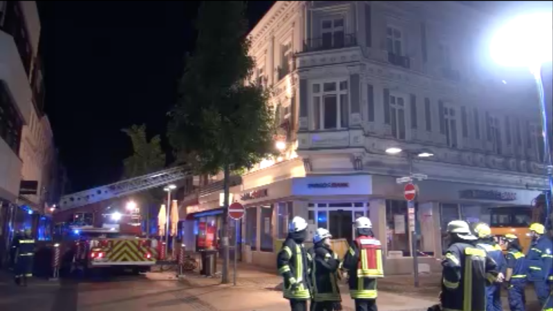 Haus eingestürzt nach Flut (Foto: SAT.1 NRW)