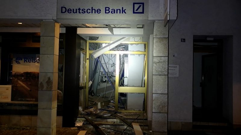 Geldautomat in Meerbusch gesprengt (Foto: SAT.1 NRW)