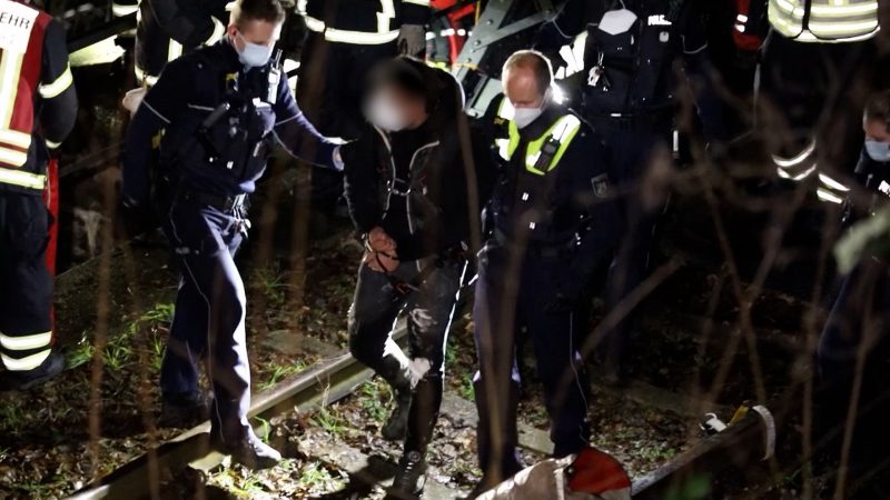 Einbrecher gerettet (Foto: SAT.1 NRW)