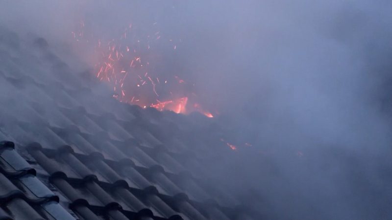 Feuer in Frechen (Foto: SAT.1 NRW)