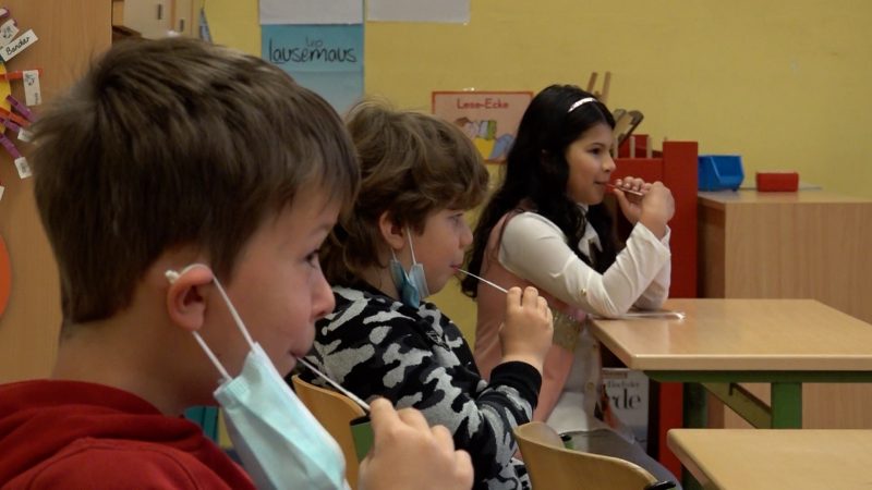 Corona-Schul-Chaos (Foto: SAT.1 NRW)