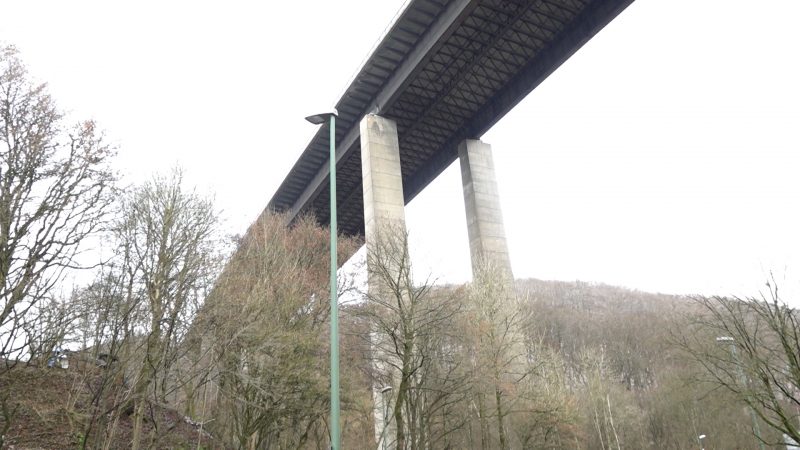 Rahmedetalbrücke wird sechsspurig (Foto: SAT.1 NRW)