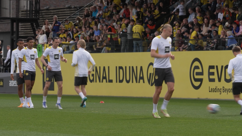 Benefizspiel: Dortmund gegen Kiew (Foto: SAT.1 NRW)