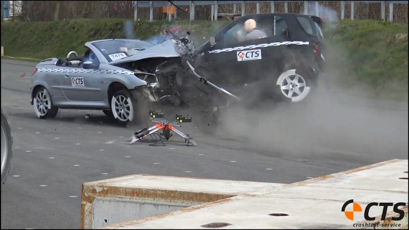 Realistische Crashtest-Dummys (Foto: SAT.1 NRW)