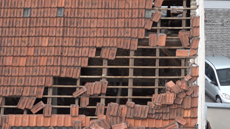 Zu wenig Baumaterialien nach Tornado (Foto: SAT.1 NRW)