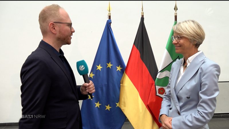 Interview mit neuer Schulministerin (Foto: SAT.1 NRW)
