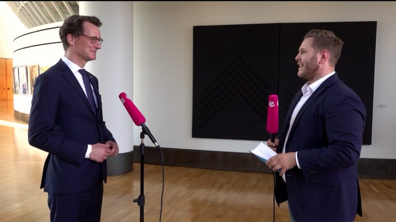 Interview mit Hendrik Wüst (Foto: SAT.1 NRW)